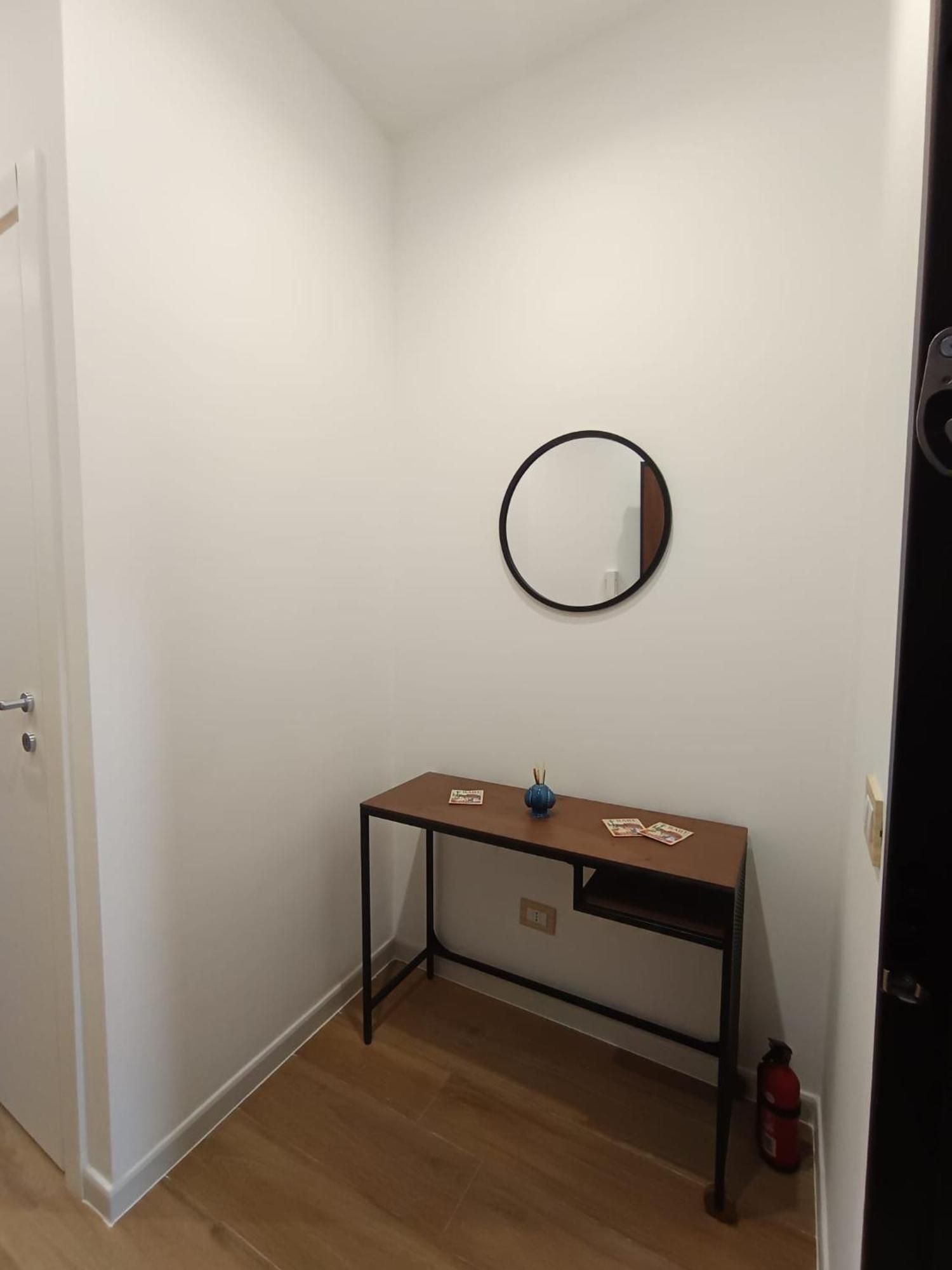 Dimora Crispi 70 Apartment Bari Luaran gambar