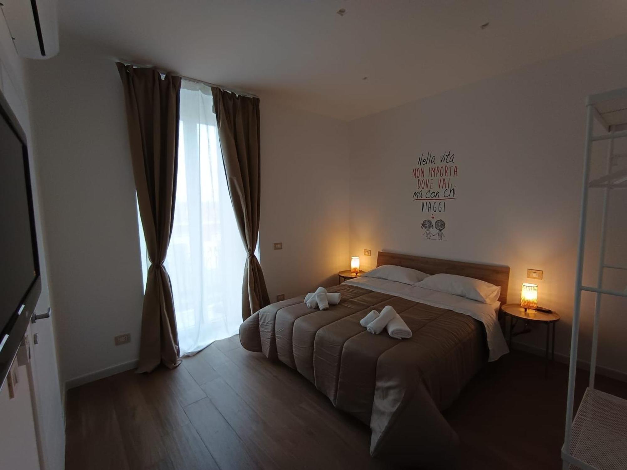 Dimora Crispi 70 Apartment Bari Luaran gambar
