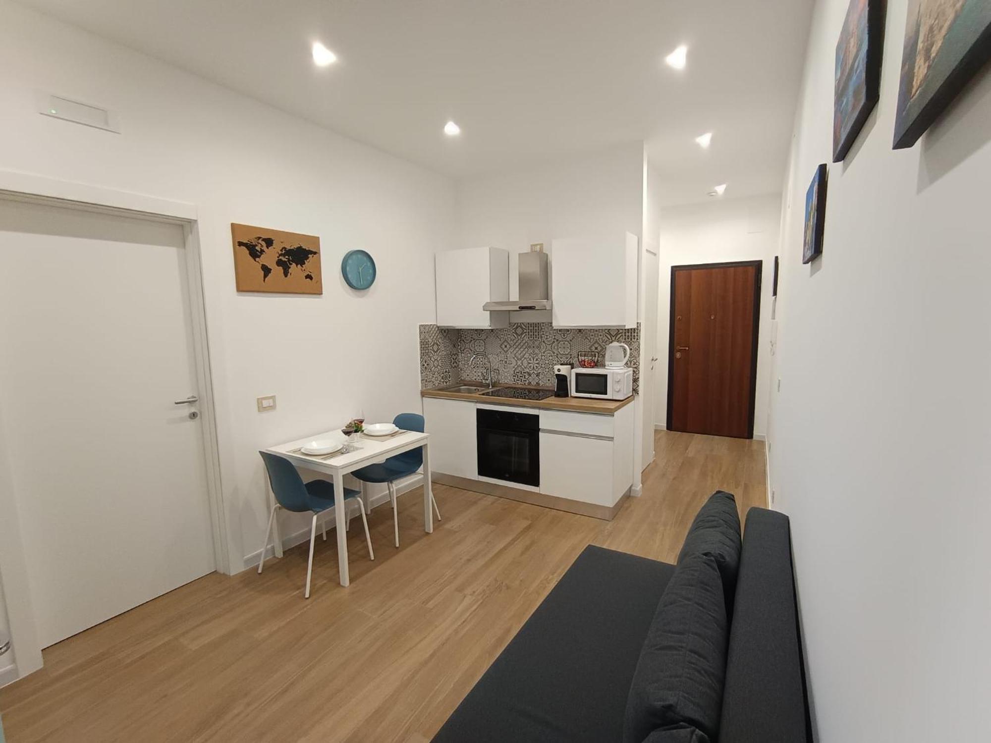 Dimora Crispi 70 Apartment Bari Luaran gambar